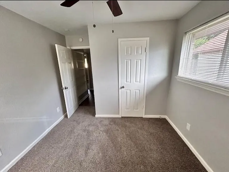 11122 Dalebrook Dr — Photo 4