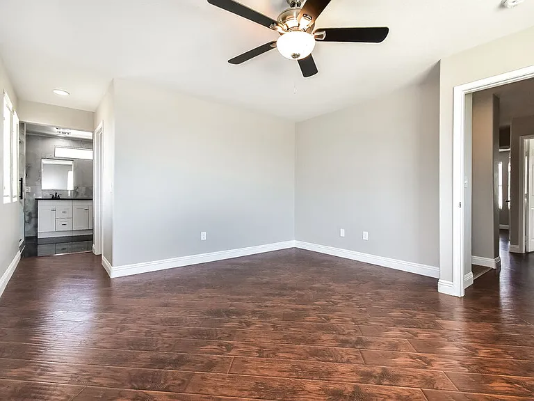 3901 Bayamon St — Photo 9