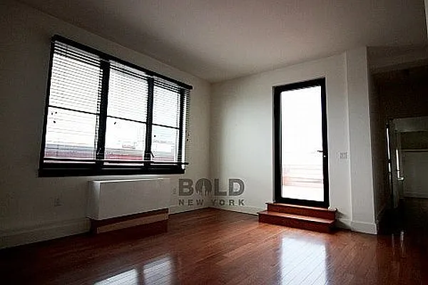 Rented by Bold New York | media 62