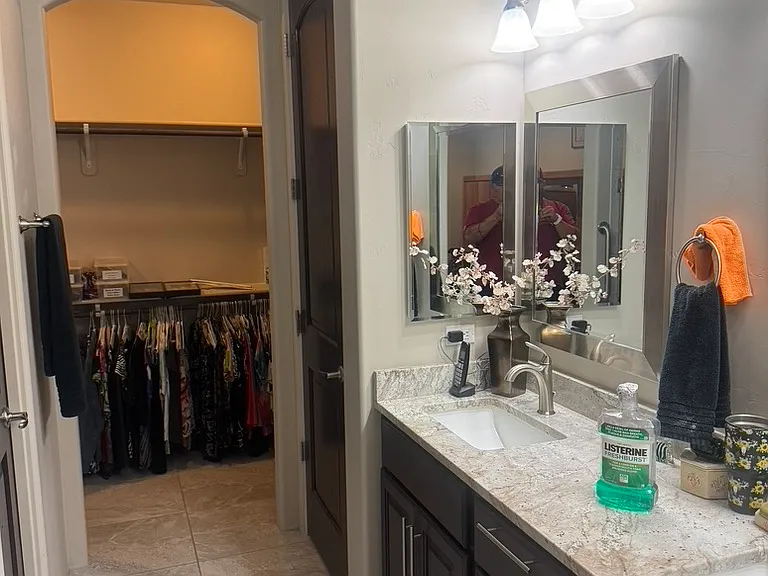 1803 E Alder Cir — Photo 13