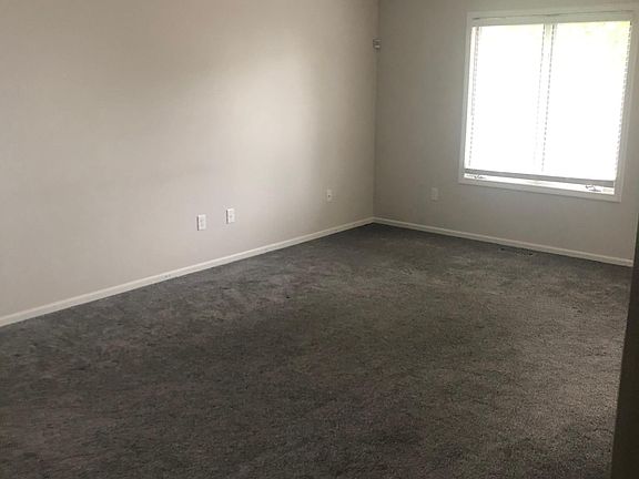 4th image of 6364 Weiss St #6364