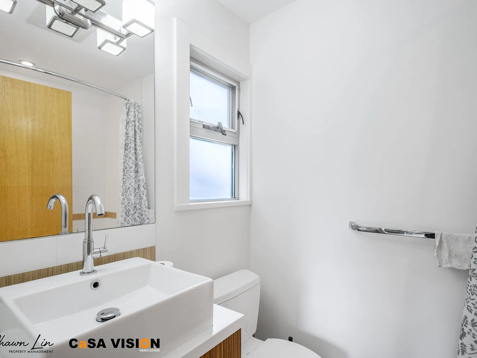 5 bed, 4425 sqft, $9,800 — Photo 2