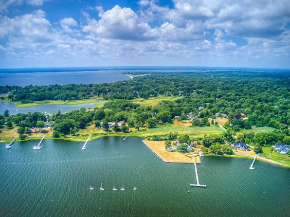 74 Adams Point Rd, Barrington, RI 02806