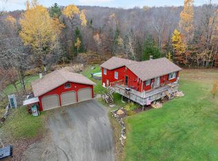 2016 Hinman Settler Road, Derby, VT 05829