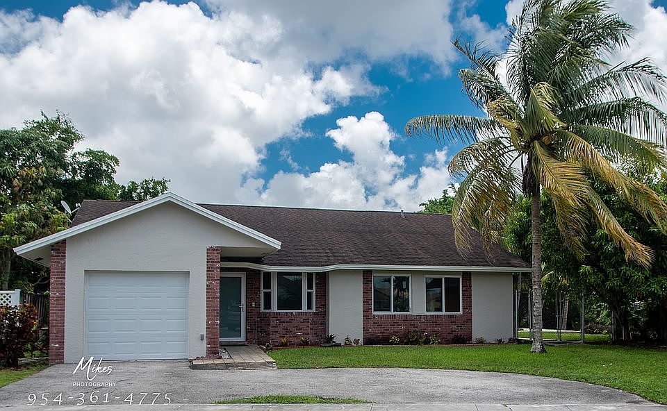 1st image of 4958 NW 91st Ter