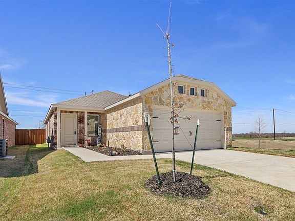 3rd image of 7229 Adderly Rd