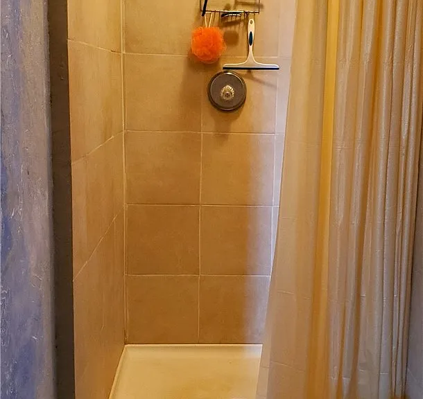 4415 Woods Ln — Photo 15