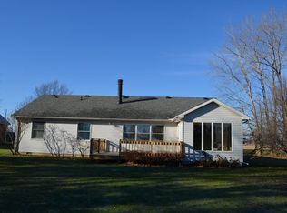 1295 S Golf Ln, Oak Harbor, OH 43449