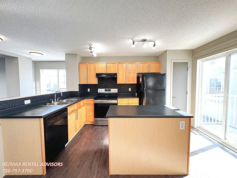 5604 199th St NW #1 — Photo 2