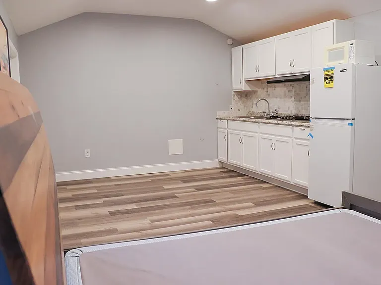 3008 Nicholson Dr — Photo 4