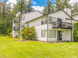 Hallwood Apartments, Beaverton, OR 97008