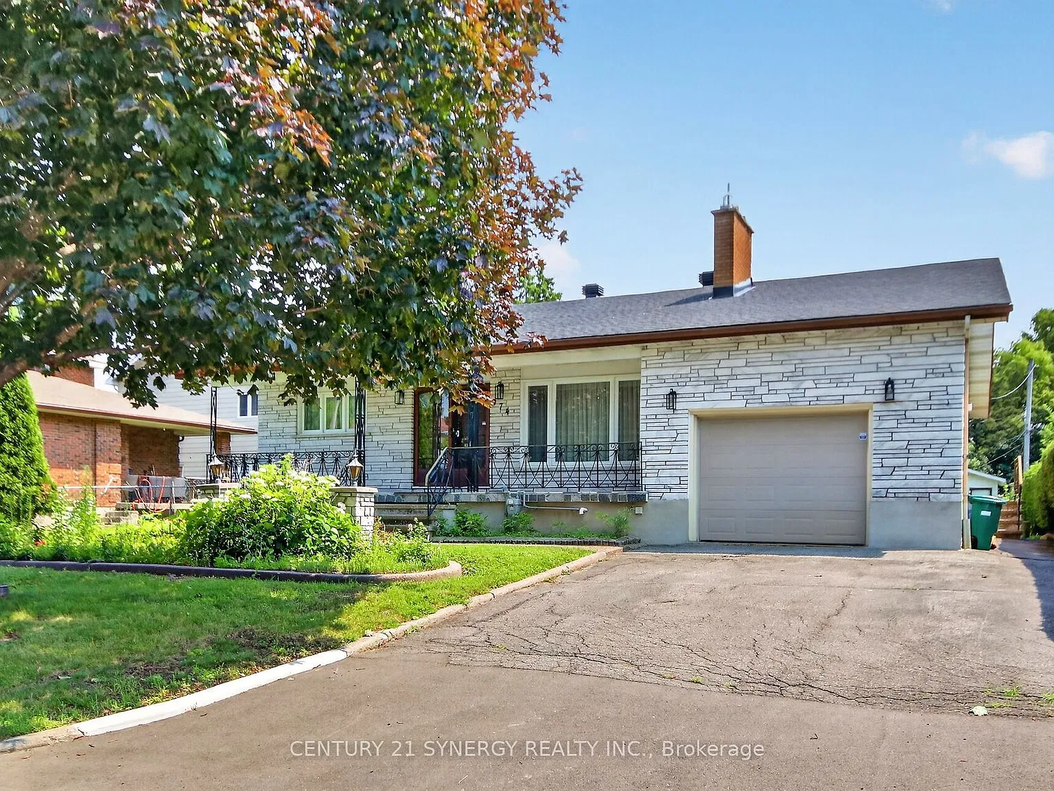 3 bed, $2,950 — Photo 1