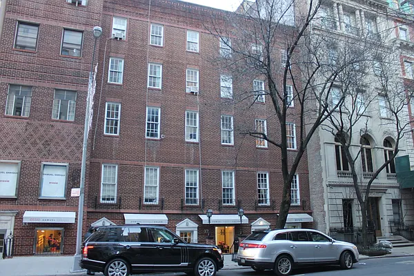 Rented by Solil Management | media 19