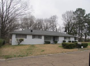 331 Shady Ln, Vicksburg, MS 39180