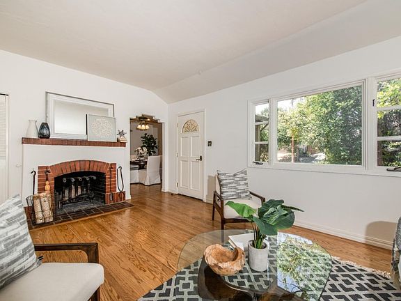 4th image of 263 Alameda De Las Pulgas