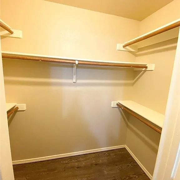 1202 Stone Creek Dr — Photo 26