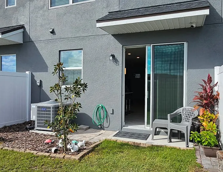 728 Spring Palms Loop — Photo 29