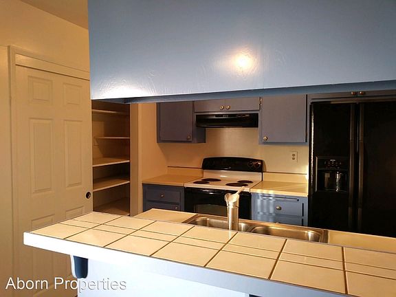 5th image of 1374 Branham Ln Unit 1