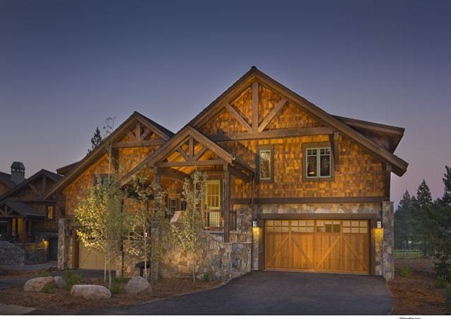 2nd image of 10211 Annies Loop Vlg #11