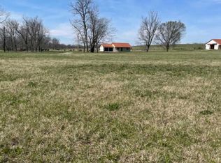 903 Thatchers Mill Rd, Paris, KY 40361