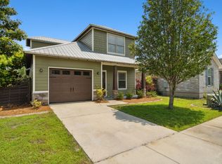 56 Pintail Blvd, Freeport, FL 32439