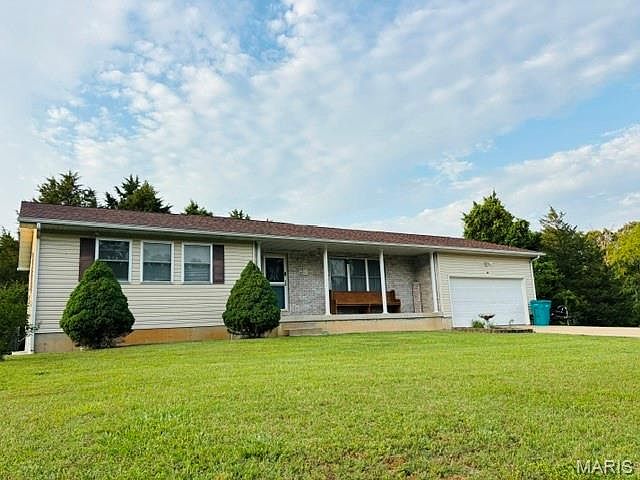 1st image of 411 Ridgecrest Dr