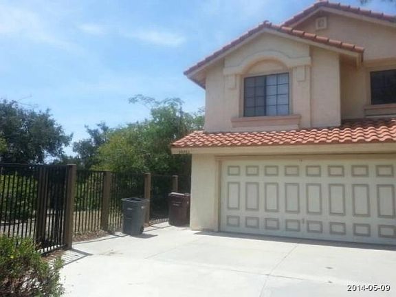3rd image of 39761 Almansa Ct