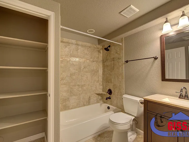 705 Witchhazel Ct — Photo 50