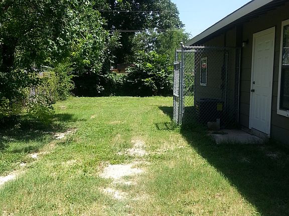 2nd image of 3723 Manchester Dr