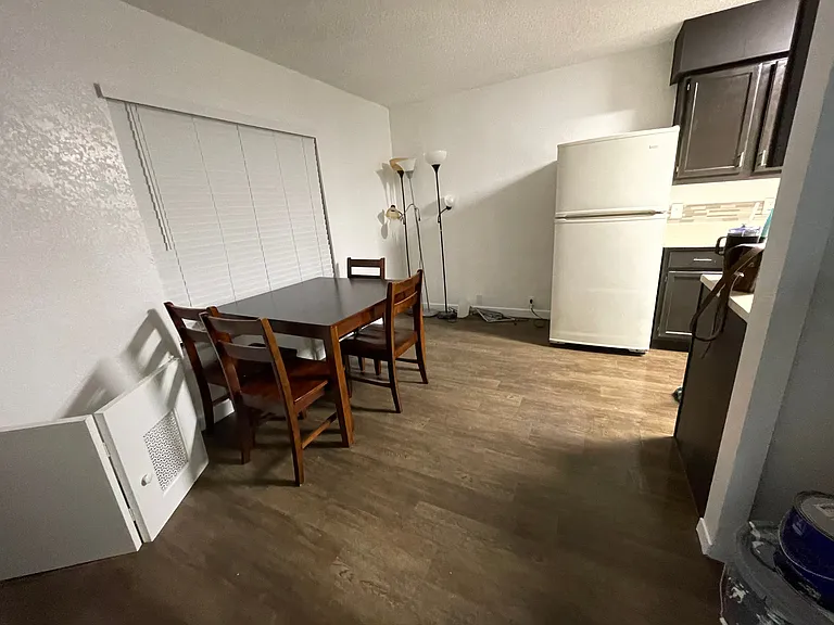 315 W Mountain View Dr — Photo 8