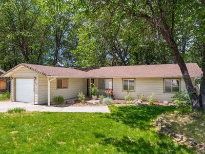 553 N Adams Dr, Mount Shasta, CA, 96067