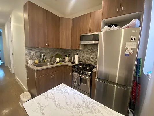 Rented by Lodger Corp | media 22