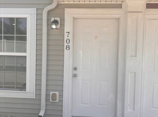 708 Cottage Ln, Murray, KY 42071