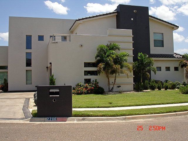 1st image of 2206 W Jordan Dr