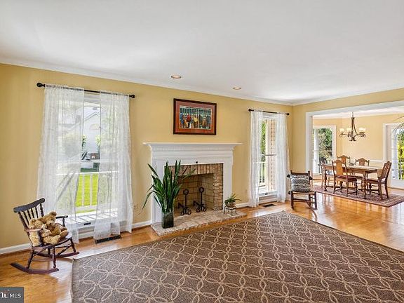 4th image of 11870 Weller Hill Dr