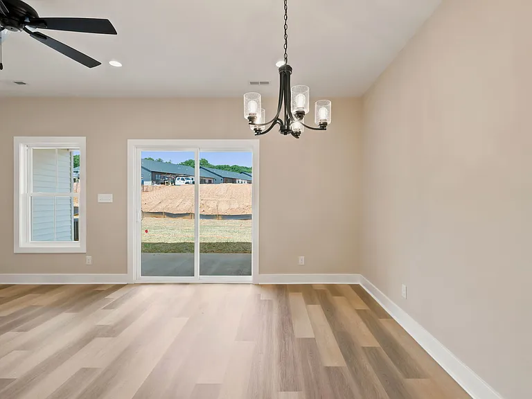 126 Luke Ct — Photo 14