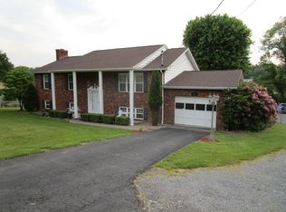 103 View Avenue Ext, Grant Town, WV 26574