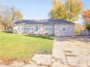 1409 S Randall Rd, Independence, MO 64055