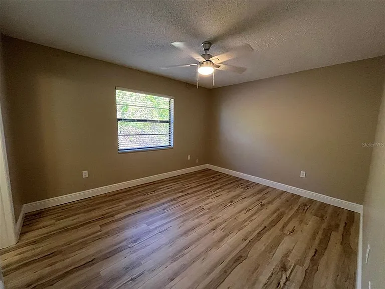 11050 Pendleton Ave #A — Photo 6