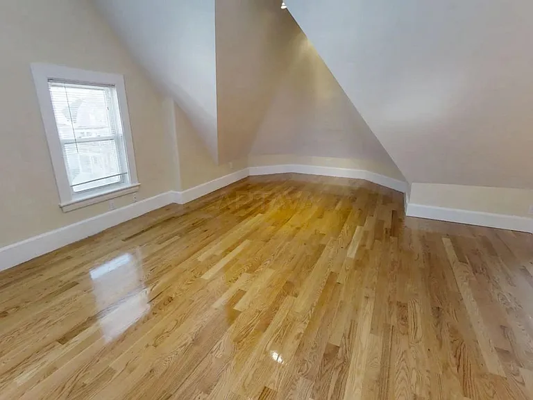 337 Main St #3 — Photo 10