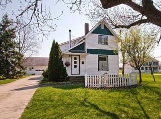 26307 Osborne Rd, Columbia Station, OH 44028