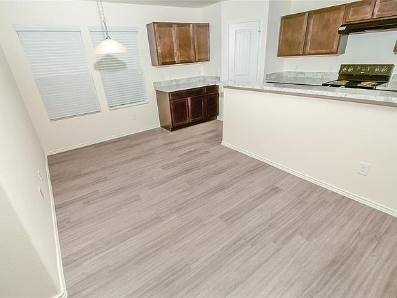 3rd image of 3526 Bartolo Brush Ct