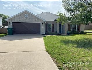 1st image of 606 Moccasin Dr