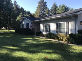 920 Fairlawn Rd, Saint Joseph, MI 49085