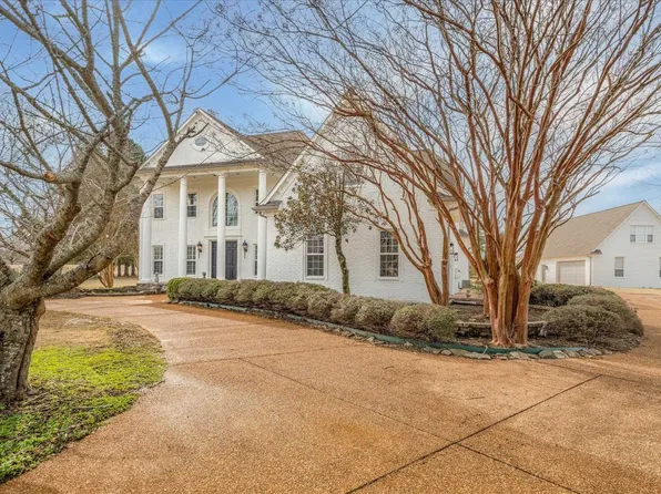 2675 Barilynn Ln, Eads, TN 38028