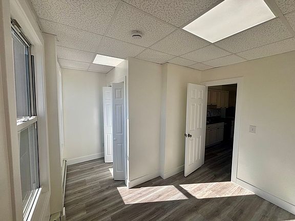 4th image of 7 Franklin Ave #5