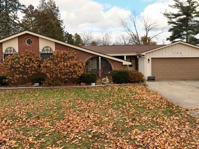 206 Wellington Cres, Mount Clemens, MI, 48043