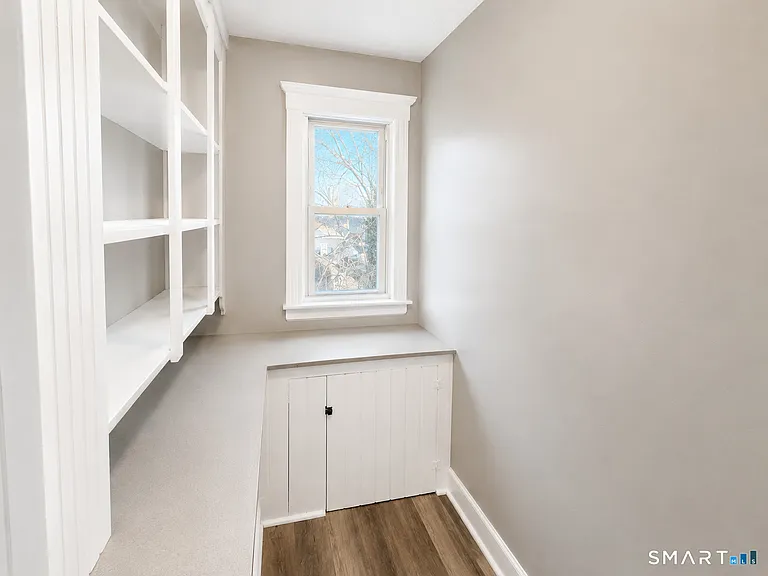 696 N Main St #2 — Photo 9
