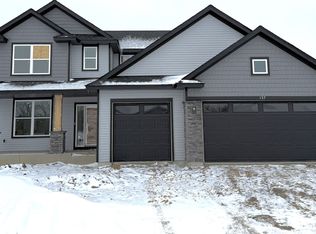 137 Ridgeview Ln, Elko New Market, MN 55054