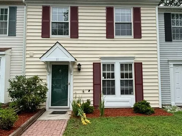 11 Teaneck Ct, Gaithersburg, MD 20878